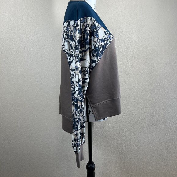 Sweaty Betty Balham Camo Long Sleeve Colorblock Sweatshirt Loose Fit size L gym - Picture 14 of 16